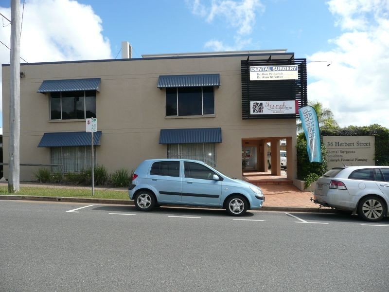 2/36 Herbert Street, Gladstone QLD 4680
