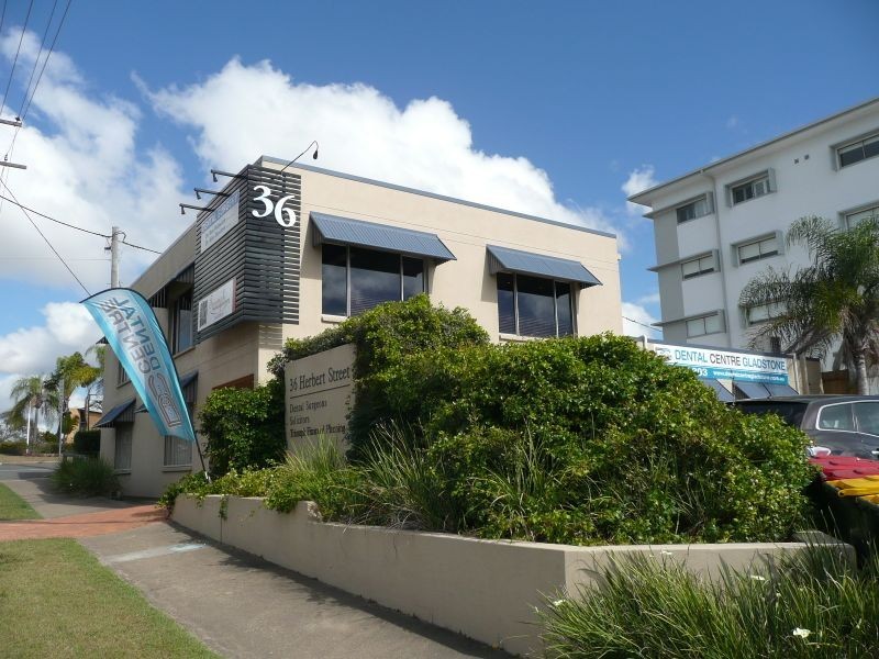 2/36 Herbert Street, Gladstone QLD 4680