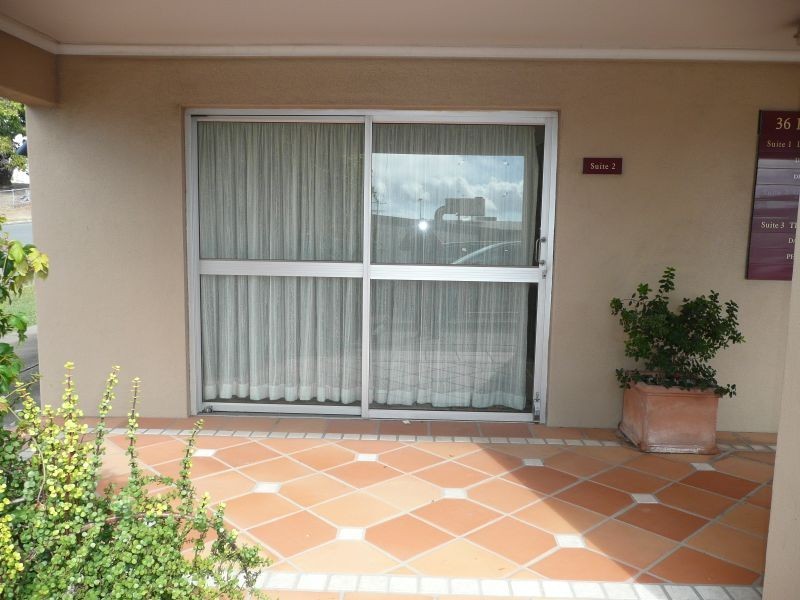 2/36 Herbert Street, Gladstone QLD 4680