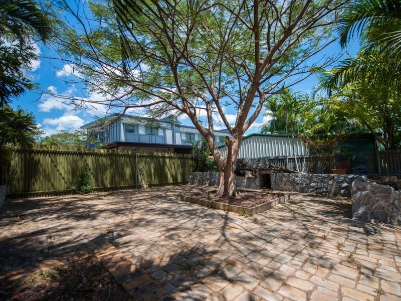 5 George Street, West Gladstone QLD 4680