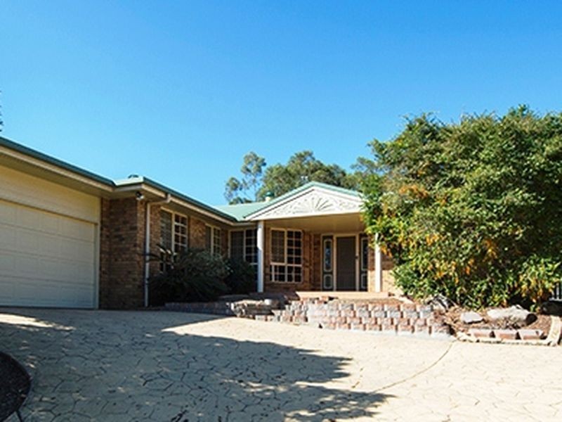 7 Daydream Drive, Clinton QLD 4680