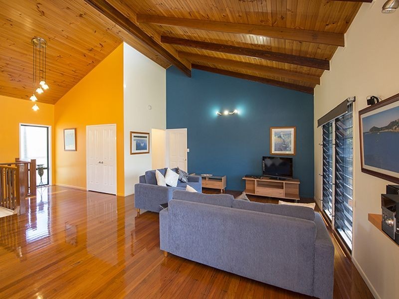 35 Beach Houses Estate Road, Agnes Water QLD 4677