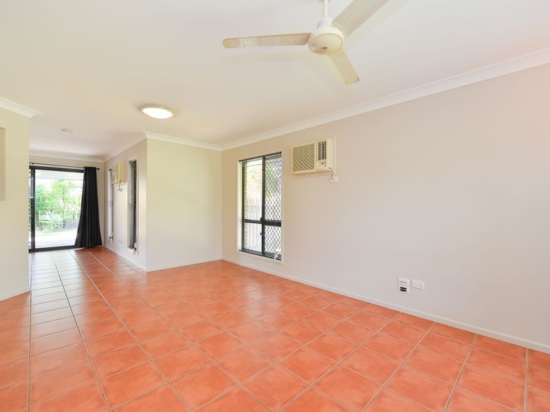 9 Cania Way, Clinton QLD 4680