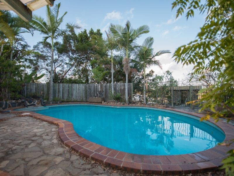 7 Jacaranda Court, New Auckland QLD 4680