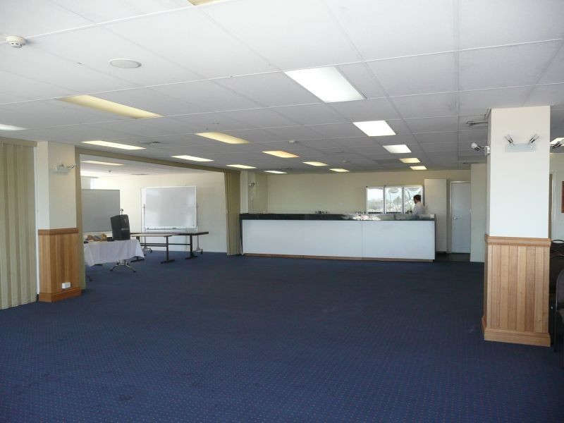 4/100 Goondoon Street, Gladstone QLD 4680