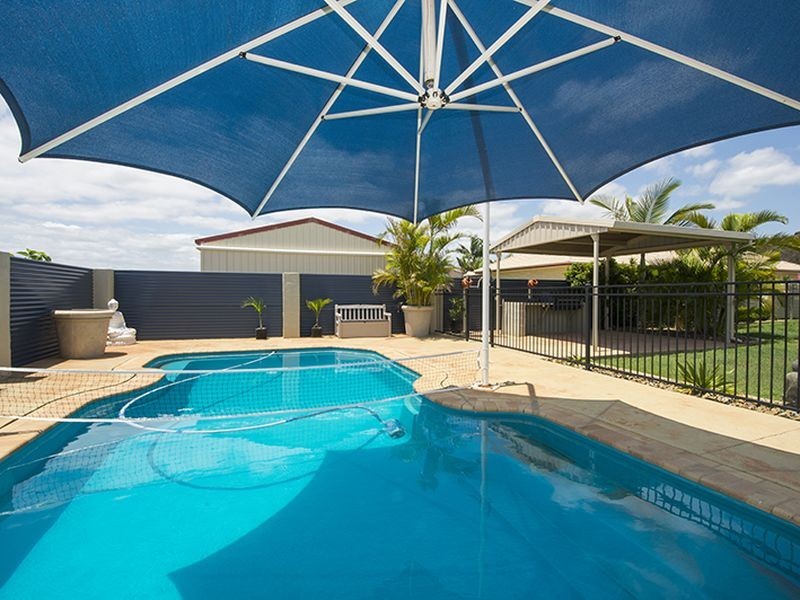 15 Reinaerhoff Crescent, Glen Eden QLD 4680