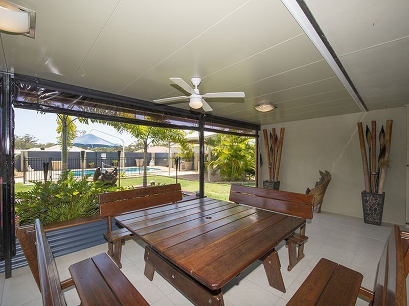 15 Reinaerhoff Crescent, Glen Eden QLD 4680