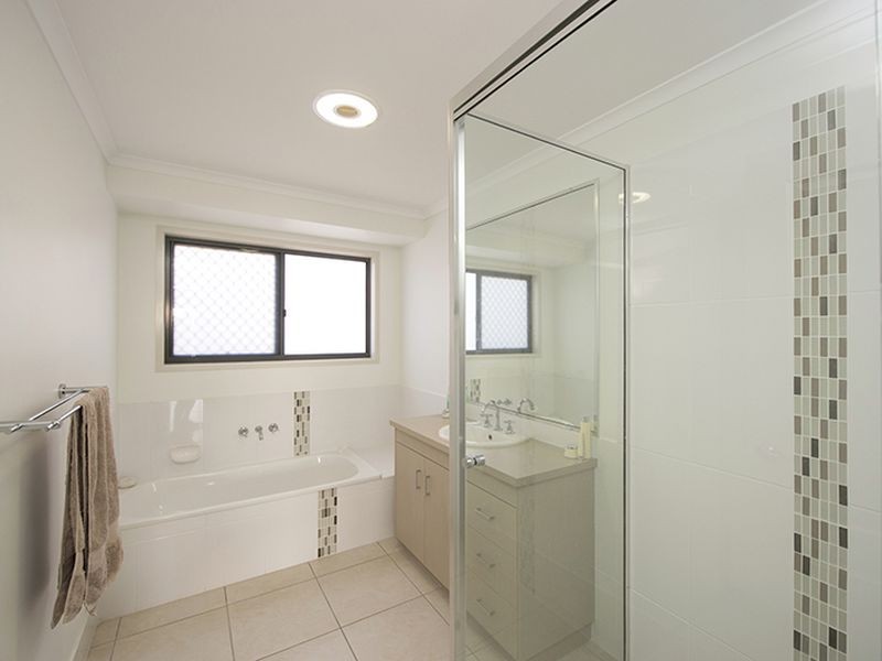 26 Cavella Drive, Glen Eden QLD 4680
