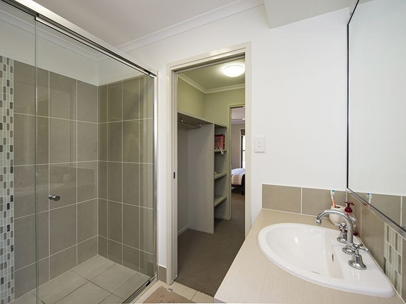 26 Cavella Drive, Glen Eden QLD 4680