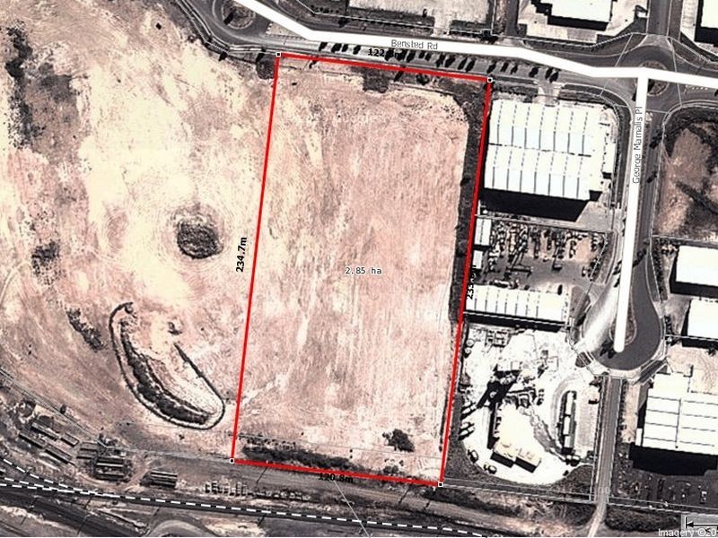 45 Bensted Road, Callemondah QLD 4680