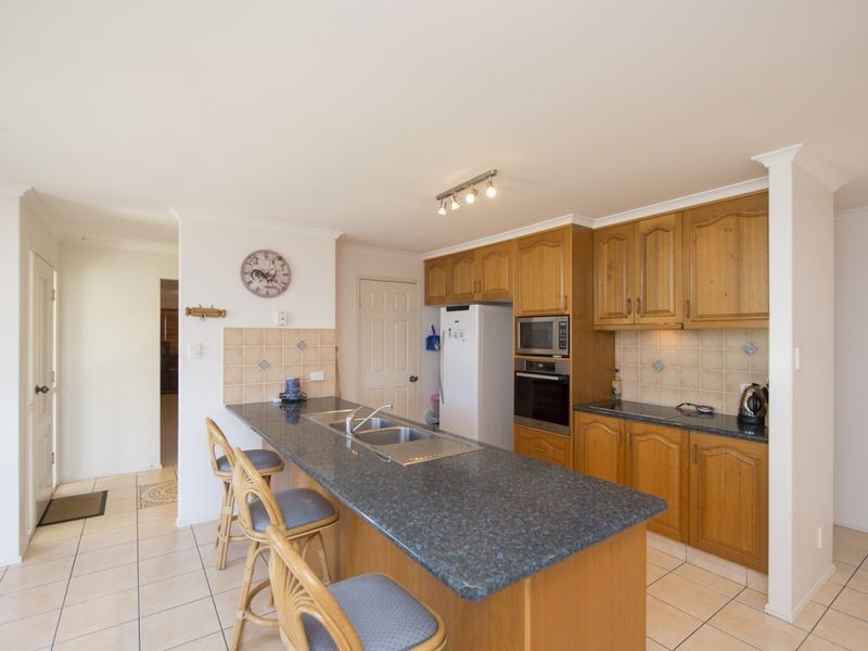 176 J Hickey Avenue, Clinton QLD 4680