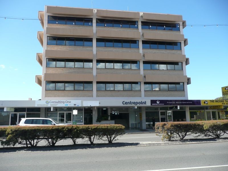 1  AREA 1A/136 Goondoon Street, Gladstone QLD 4680