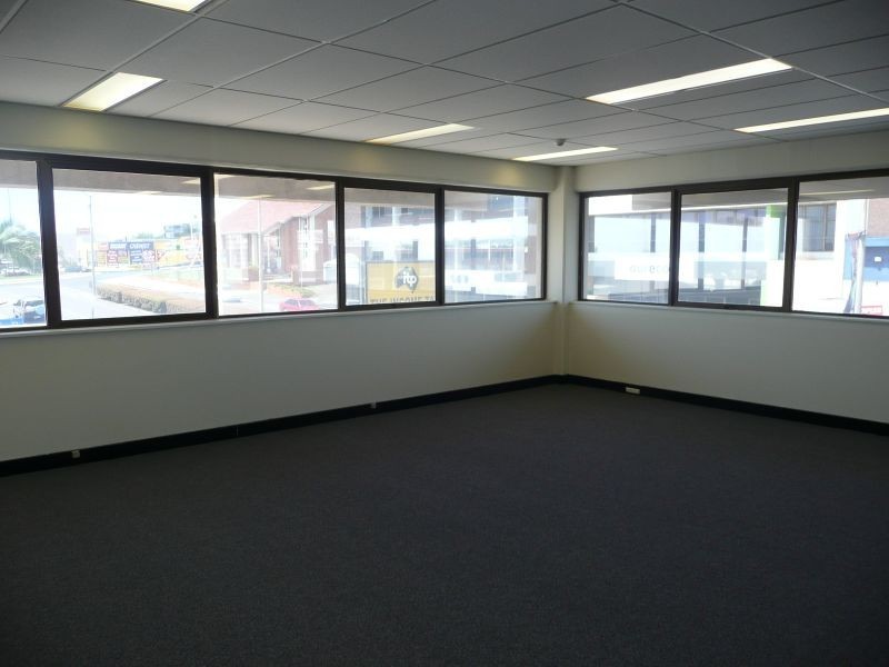 1  AREA 1A/136 Goondoon Street, Gladstone QLD 4680