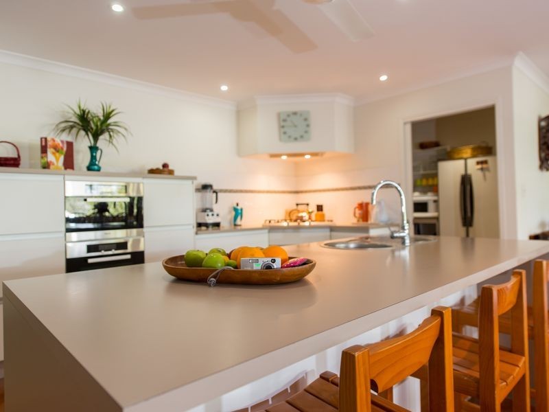 1 Phoenix Place, Telina QLD 4680