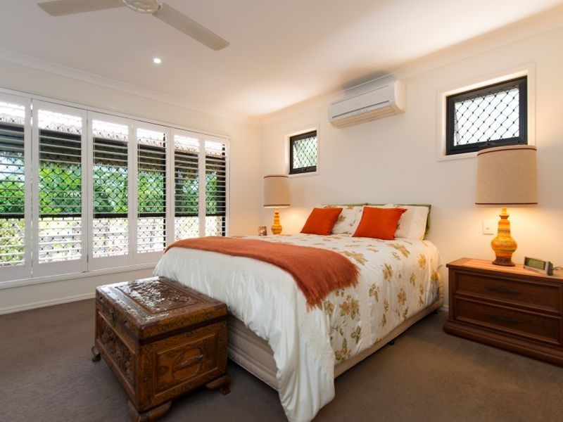 1 Phoenix Place, Telina QLD 4680