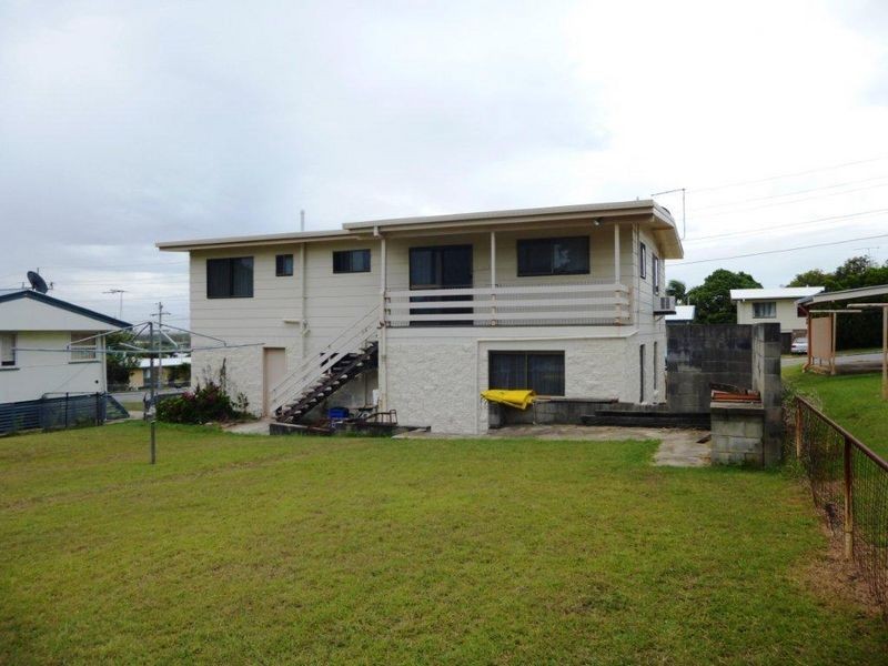 39 Paterson Street, West Gladstone QLD 4680