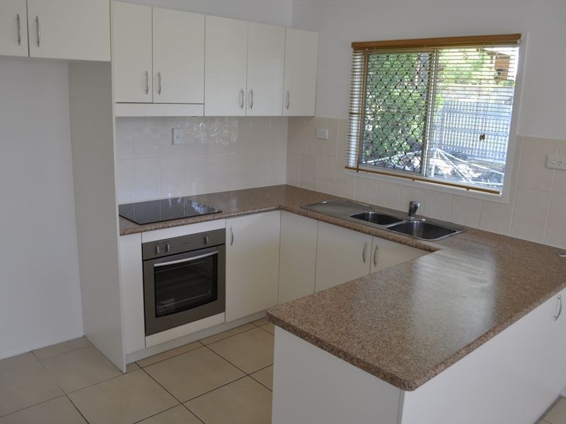 19 Penda Avenue, New Auckland QLD 4680