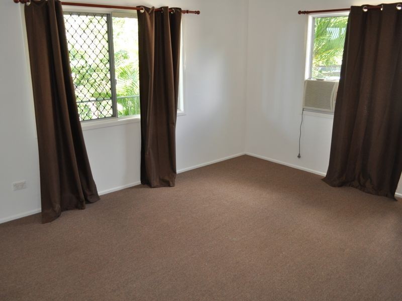19 Penda Avenue, New Auckland QLD 4680