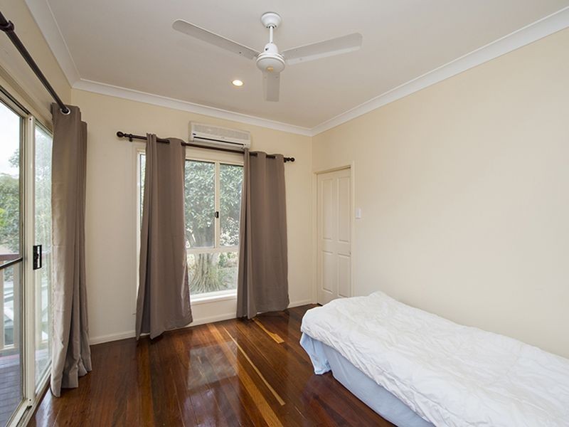 5 Pams Court, Beecher QLD 4680