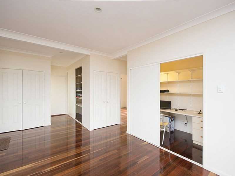5 Pams Court, Beecher QLD 4680