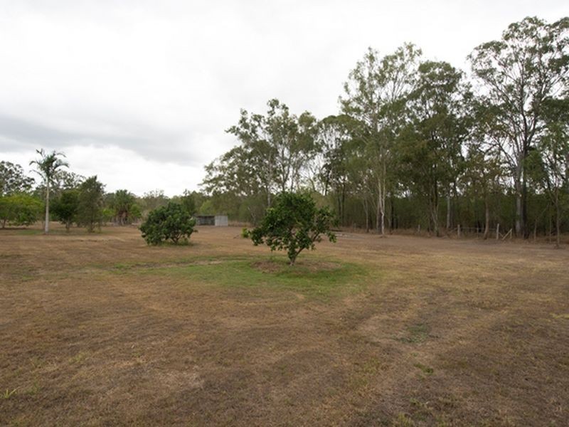 5 Pams Court, Beecher QLD 4680