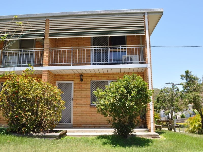 1/4 Lamington Drive, South Gladstone QLD 4680