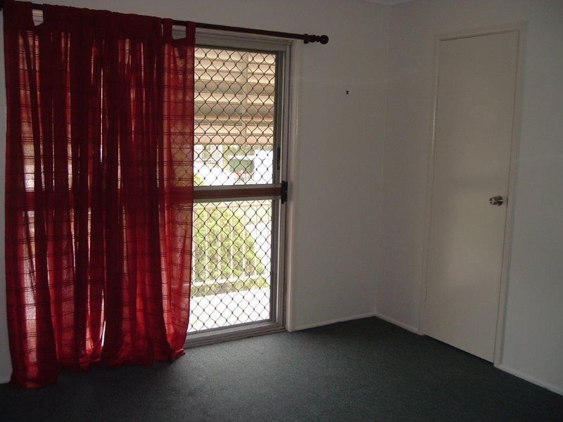 1/4 Lamington Drive, South Gladstone QLD 4680