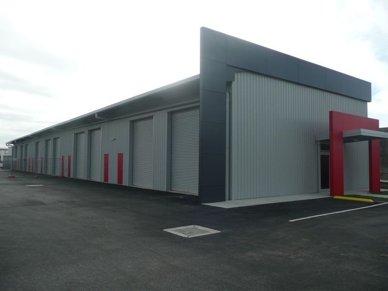 10 Side Street, Gladstone QLD 4680