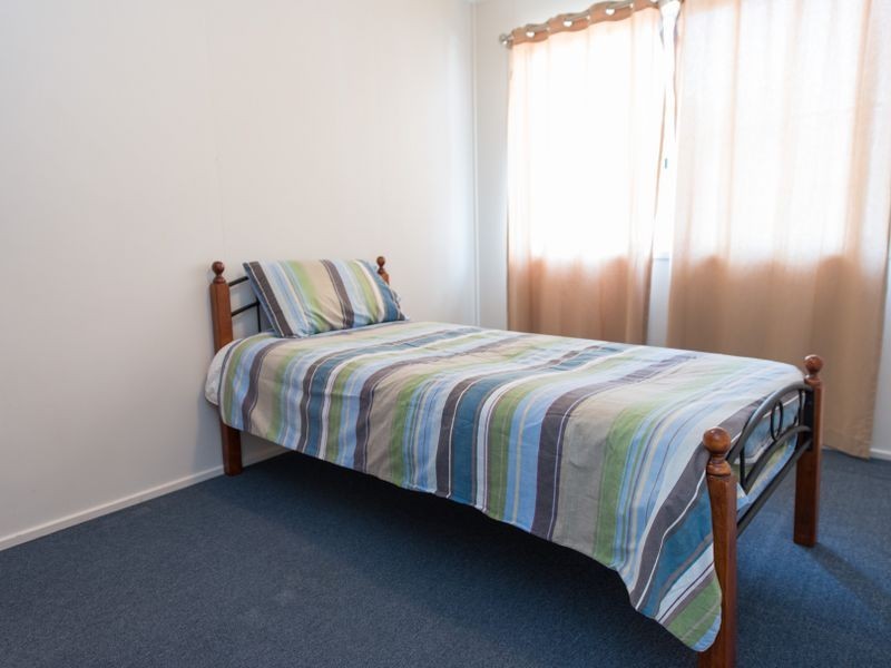 1-6/1 Side Street, West Gladstone QLD 4680