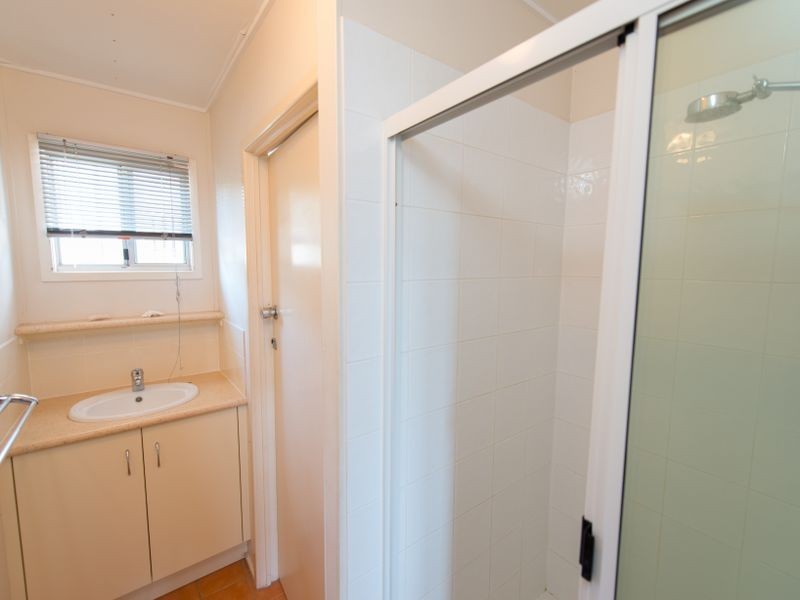 1-6/1 Side Street, West Gladstone QLD 4680