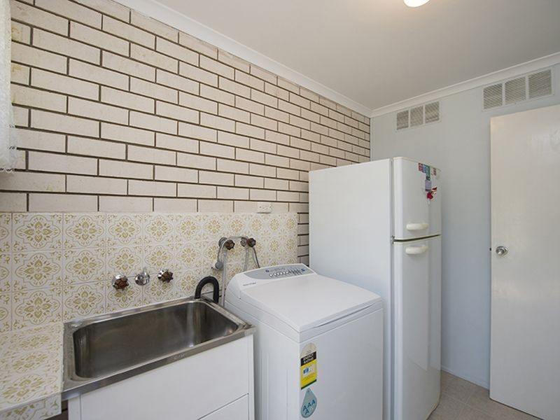 3/17 Central Lane, Gladstone QLD 4680