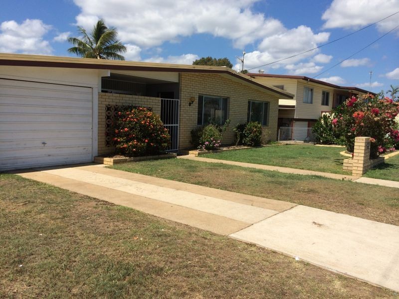 7 Pashley Street, Clinton QLD 4680