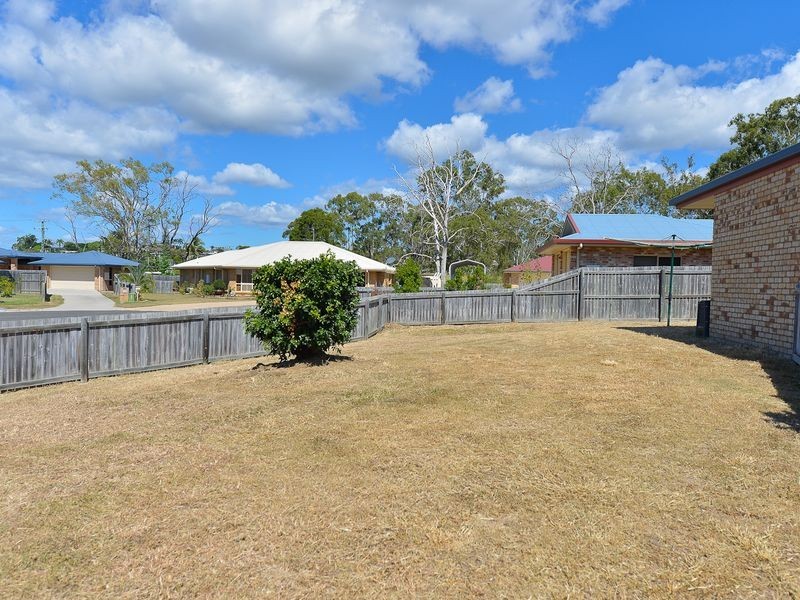 14 Wicks Street, New Auckland QLD 4680