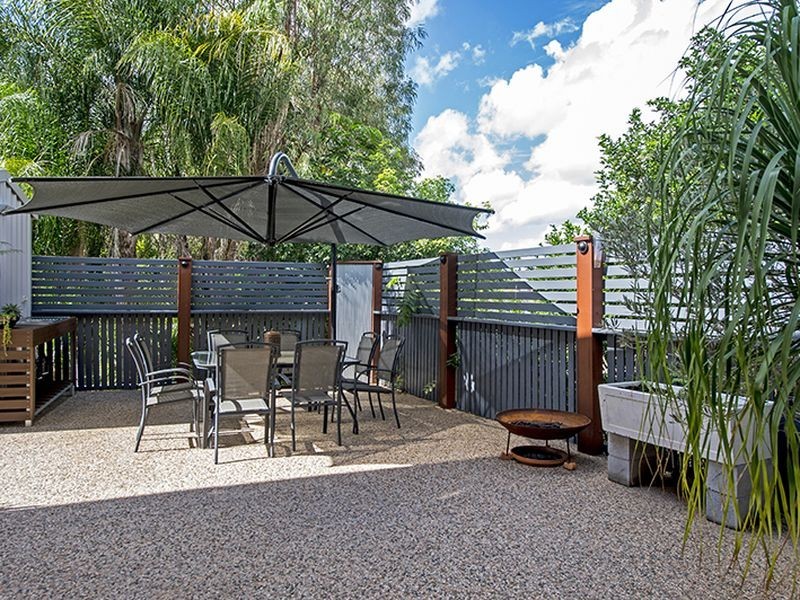 10 Columbia Avenue, Clinton QLD 4680