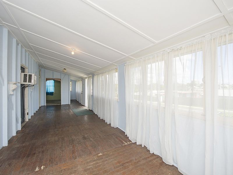 69 Tank Street, West Gladstone QLD 4680