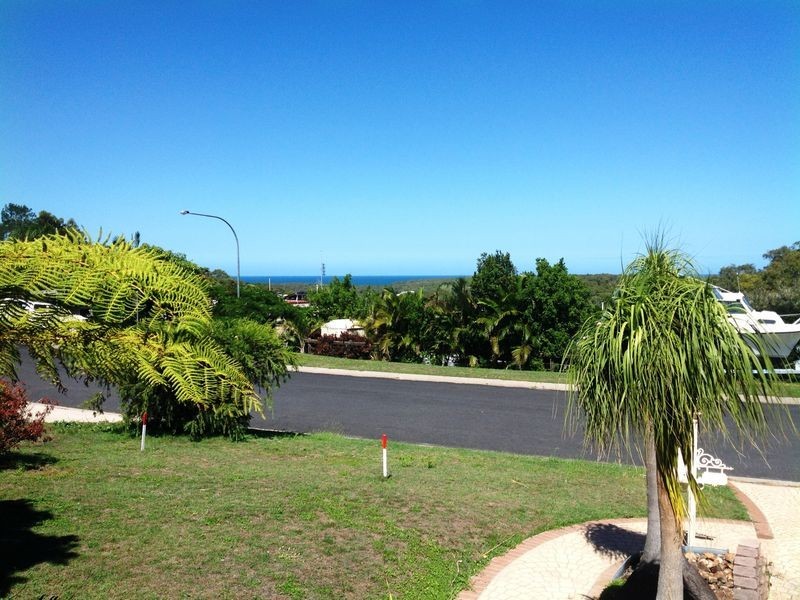 48 Seaspray Drive, Agnes Water QLD 4677