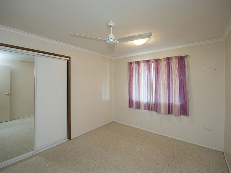 3 Dame Pattie Avenue, Clinton QLD 4680