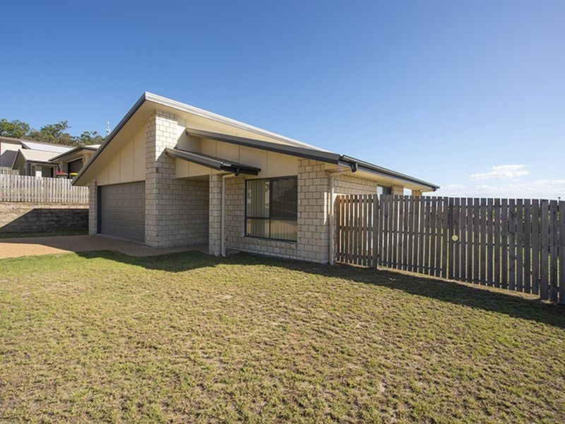 2 Wuruma Court, Clinton QLD 4680