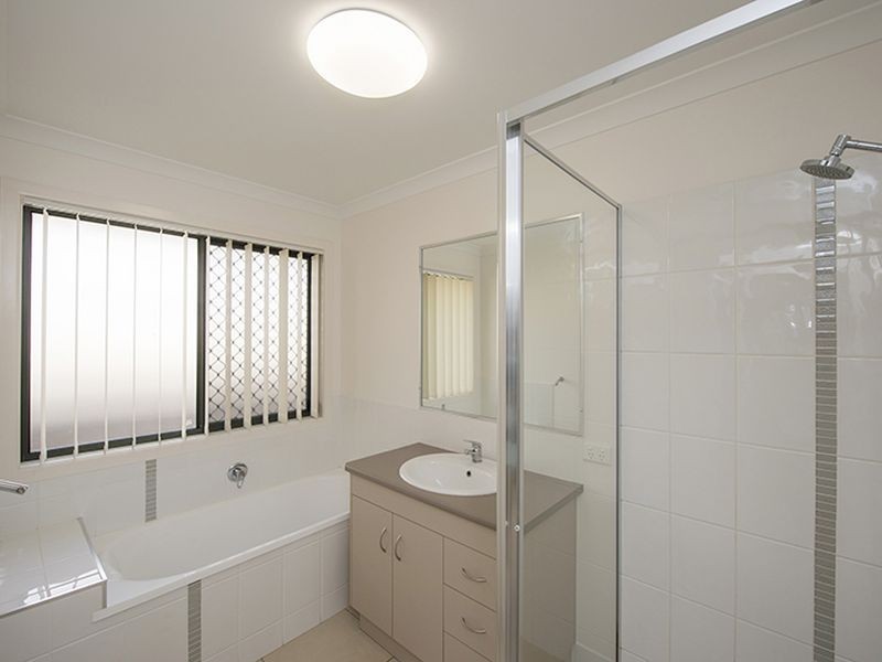 2 Wuruma Court, Clinton QLD 4680