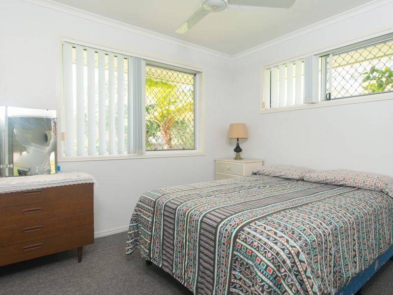 19 Somerset Close, Clinton QLD 4680