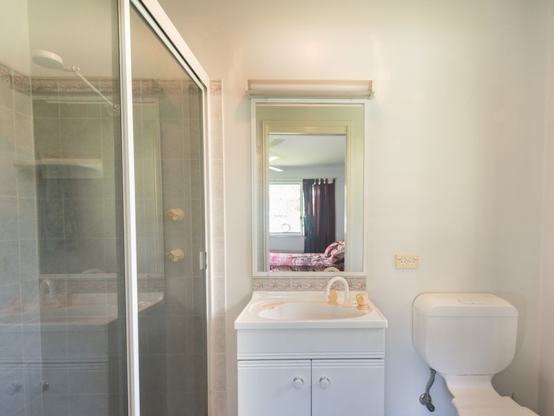 19 Somerset Close, Clinton QLD 4680