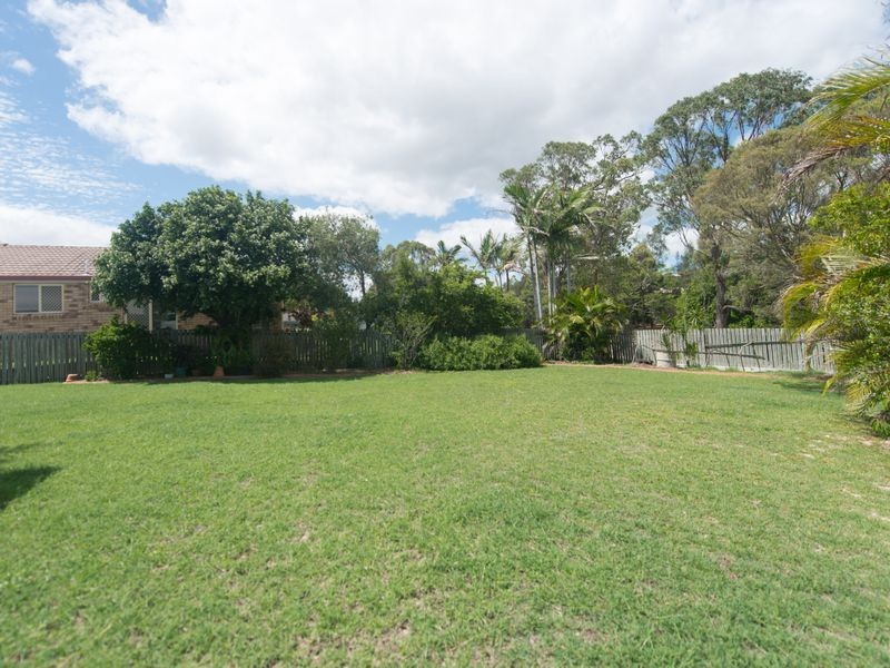 19 Somerset Close, Clinton QLD 4680