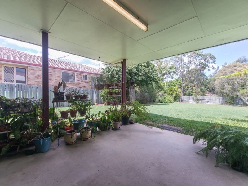 19 Somerset Close, Clinton QLD 4680