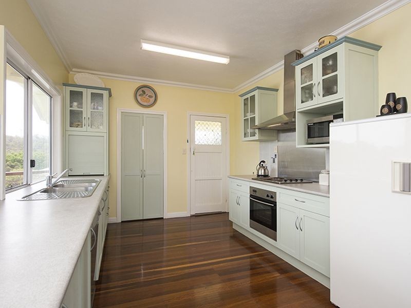 48 Fisher Street, West Gladstone QLD 4680