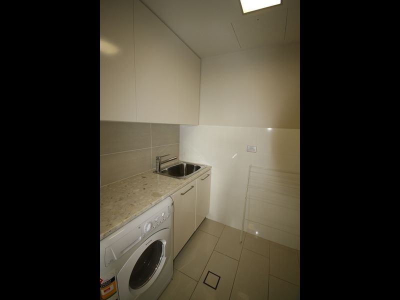 303/35 Lord Street, Gladstone QLD 4680