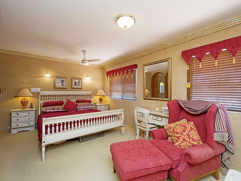 26 Fairbairn Place, Clinton QLD 4680