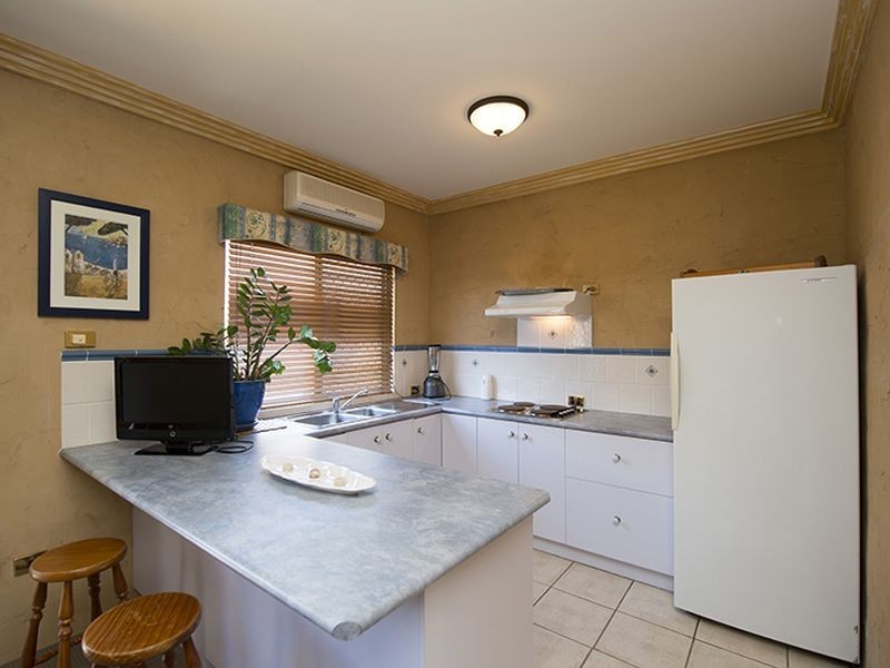 26 Fairbairn Place, Clinton QLD 4680