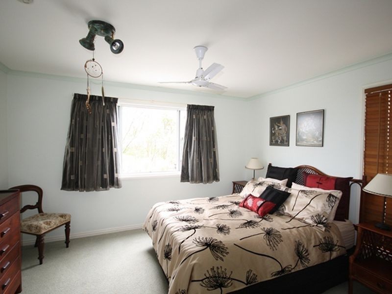 64 Gretel Drive, Clinton QLD 4680