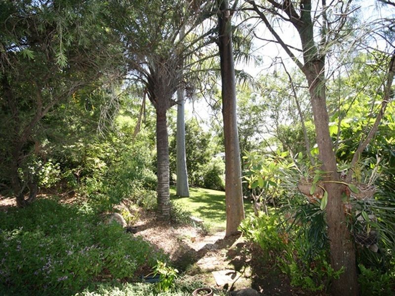64 Gretel Drive, Clinton QLD 4680