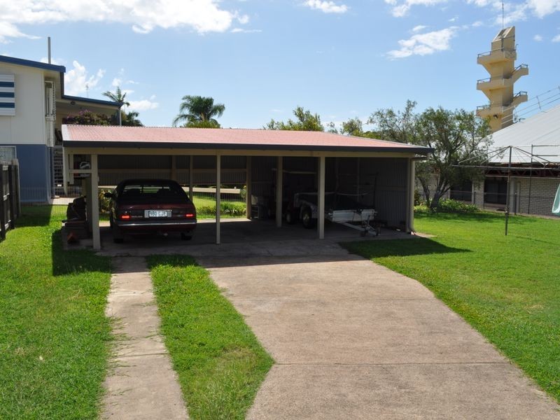 5 Charles Street, West Gladstone QLD 4680